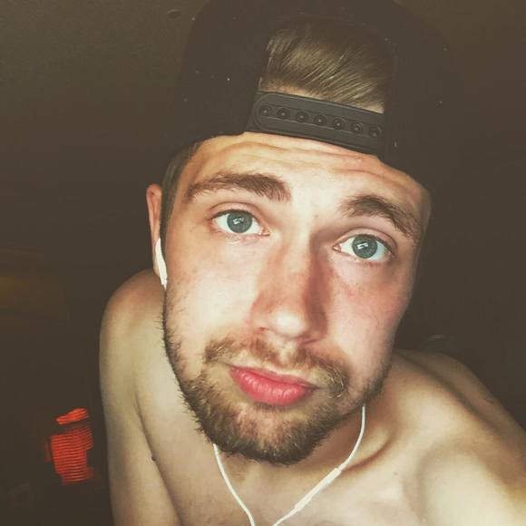 Meet your Posher, Bryan - Picture 1 of 1